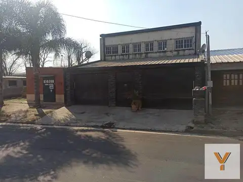 Casa venta -3 dormitorios-2 baños -150mts2 totales - Rio Chico