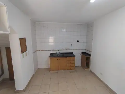 Departamento en Alquiler en Barrio Belen, $ 800.000