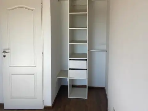 Departamento en Venta en Adrogue, USD 110.000