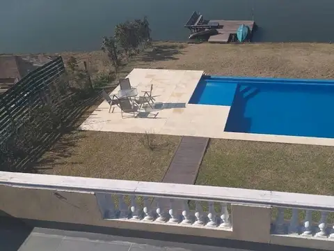 Casa en Alquiler de 4 dormitorios