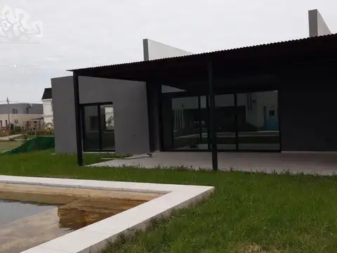 Casa en Venta en Country Club Manuel Belgrano, USD 198.000