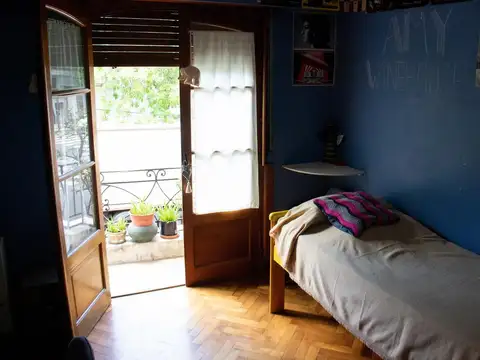 PH  4 ambientes 196 m2 con terraza y balcón - Pompeya