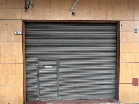 RAMÓN FALCÓN 4343: SE ALQUILA LOCAL DE 40M2 SIN EXPENSAS