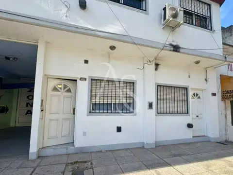 Sarmiento  al 1100