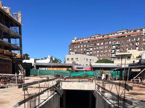 Avenida Torcuato de Alvear 400