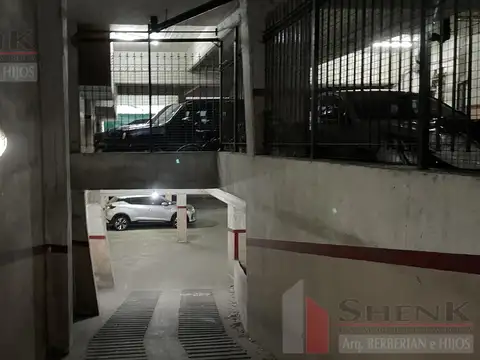 Cochera en Belgrano