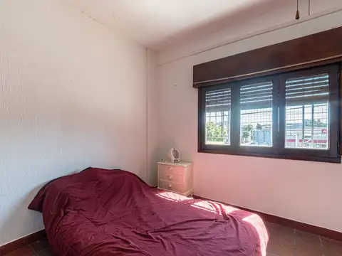 VENTA PH 4 AMBIENTES POMPEYA AL FRENTE BALCON