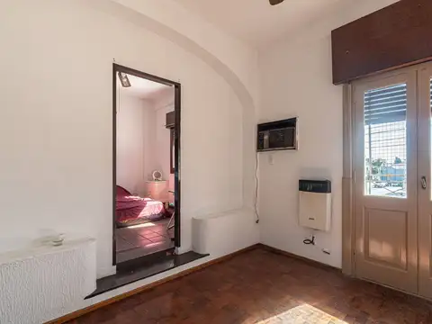 Depto Tipo Casa en Venta 66 años