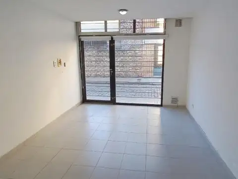 ALQUILER MONOAMBIENTE A METROS DE LA FACULTAD DE MEDICINA
