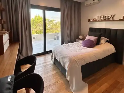 Casa en Alquiler Temporal de 4 dormitorios