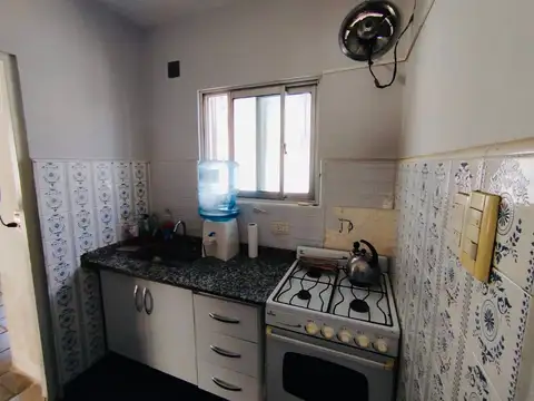 Depto Tipo Casa en Venta en Lomas de Zamora, USD 48.000