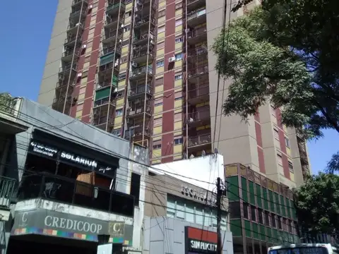 Gral J J De Urquiza 4700, Piso 15