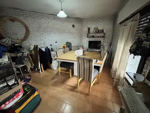 Casa en Venta en Rafael Calzada, USD 55.000