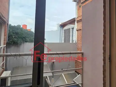 Venta departamento tres ambientes