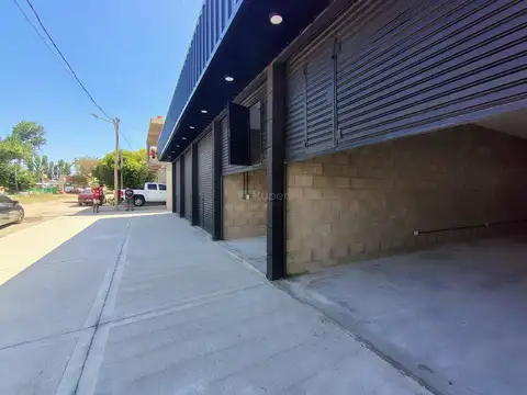Locales en alquiler desde U$S 700. Av. Caamaño al 800. Pilar, G.B.A. Zona Norte, Argentina