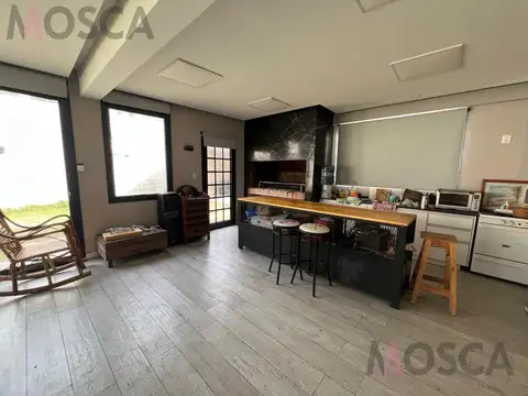 Casa en Venta al Este