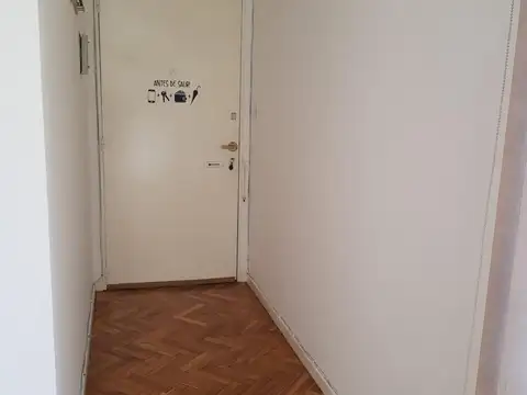 Agüero 1600, Piso 6°