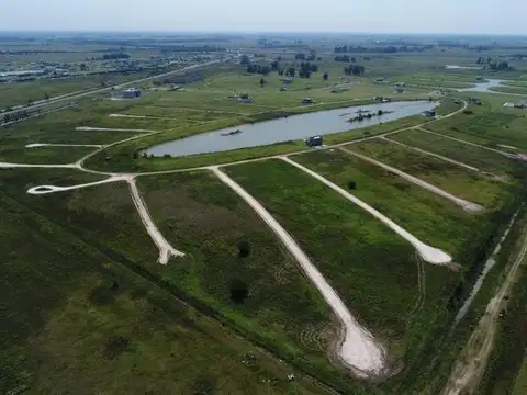 Lote. Tiempo de Canning. Aeris