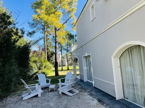 Casa en Alquiler en Saint Thomas, USD 2.200