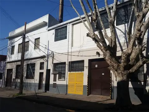 Galpon en Venta en Villa Lynch, USD 900.000