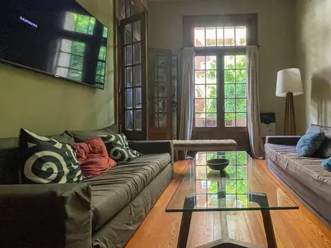 Semipiso reciclado en edificio de categoría- bajas expensas