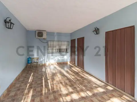 la plata 200, Piso 0