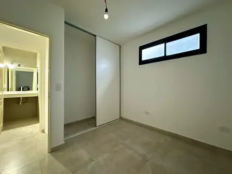 Depto Tipo Casa 4 ambientes con 1 baño