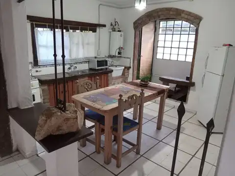Casa 6 ambientes con 3 baños