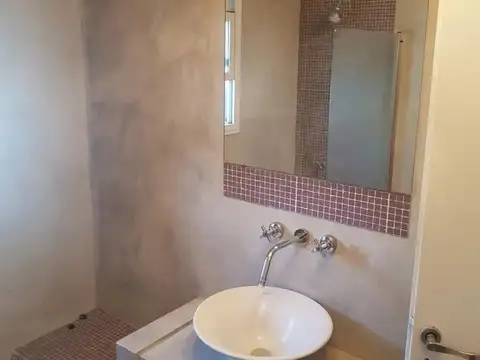 Casa en Venta en Castelar, USD 295.000