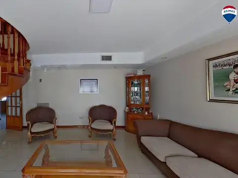 Leandro Nicéforo Alem 3000