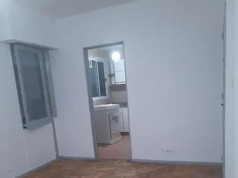 Ministro Carranza 2400