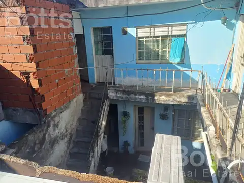 Venta de Propiedad OPORTUNIDAD DE INVERSION! Venta de block completo a refaccionar o demoler en el c