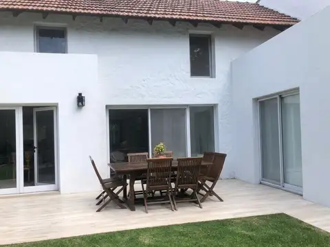 Alquiler Casa Country San Carlos 3 dormitorios Pileta Jardín