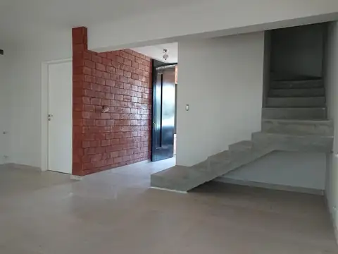 LA PAYA 2 - Dúplex 3 Dorm - ( Zona TEJAS 2 ) - Seg 24 Hs