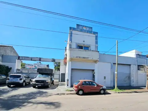 Galpon en Venta en Haedo, USD 750.000