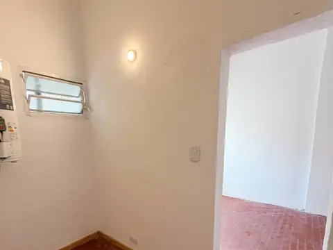 Depto Tipo Casa en Alquiler en Ituzaingó, $ 700.000