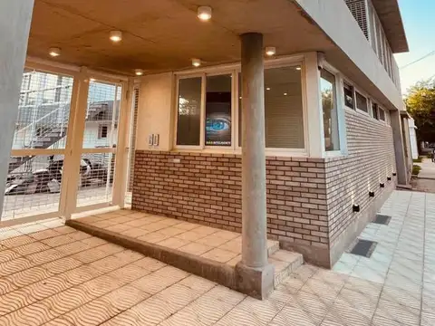 La Soñada Casa Jardin Duplex, Ezeiza