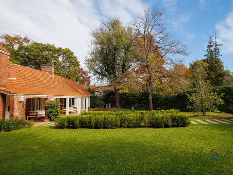 Casa en venta  Tortugas CC CON sobre 3308 m2 cancha de golf