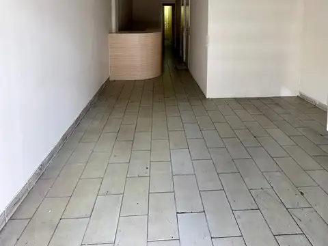 General Bartolomé Mitre 2300, Piso pb