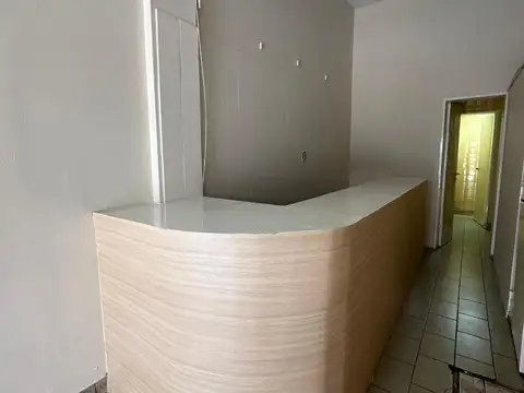 Local en Alquiler en Castelar Sur, $ 600.000