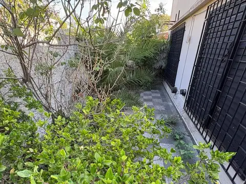 Depto Tipo Casa en Venta 22 años