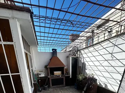 DUPLEX EN VENTA EN BARRIO C.E.C. GODOY CRUZ