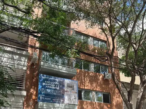 Blanco Encalada 5400, Piso 1