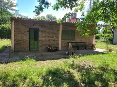 Casa en venta - 1 Dormitorio 1 Baño - 9 Hectáreas - Luján