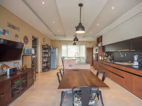 Boulevard de Todos los Santos 5600
