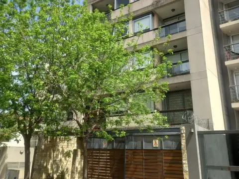 Aristóbulo del Valle 500