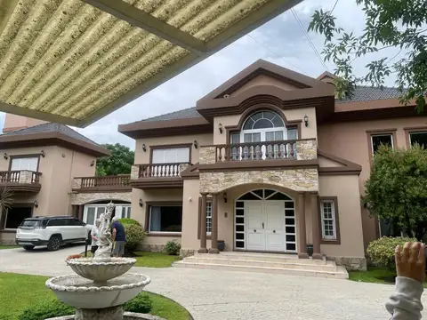 Casa en Venta de 4 dormitorios
