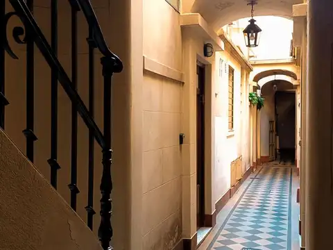 Depto Tipo Casa en Venta en San Telmo, USD 77.000