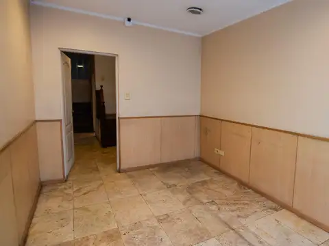Depto Tipo Casa 6 ambientes con 3 baños