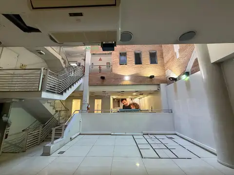 Edificio Comercial en San Justo